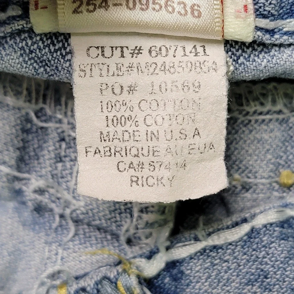 True Religion‎ Ricky Super T Jeans Mens 37x33 Blue Distressed Denim Made USA